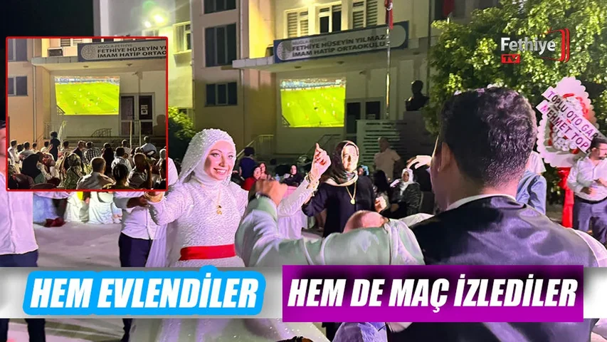 Hem Evlendiler, Hem Maç İzlediler
